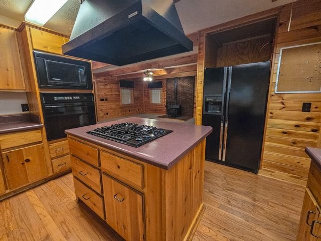 1705 Homer Wright Road, Talking Rock, GA 30175