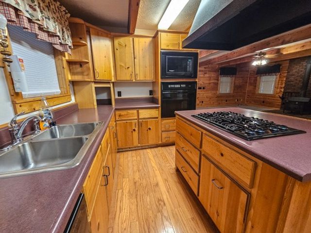 1705 Homer Wright Road, Talking Rock, GA 30175