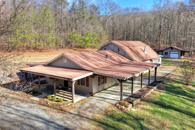 1705 Homer Wright Road, Talking Rock, GA 30175