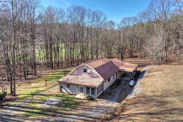 1705 Homer Wright Road, Talking Rock, GA 30175