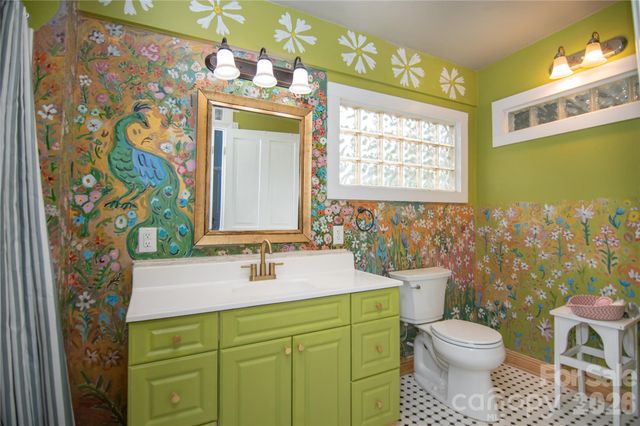 600 W Warren Street, Shelby, NC 28150