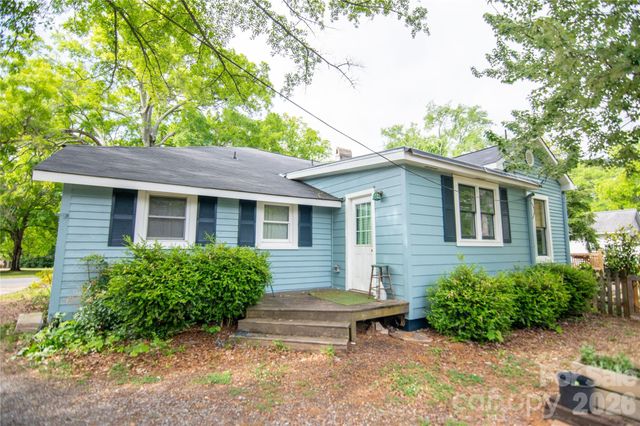 600 W Warren Street, Shelby, NC 28150