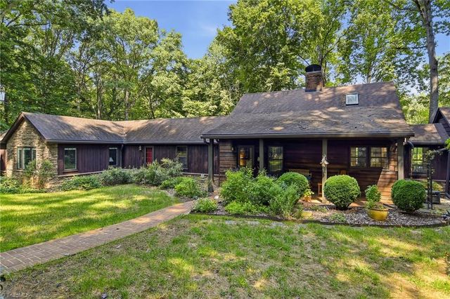 2928 Canter Lane, Winston-salem, NC 27127