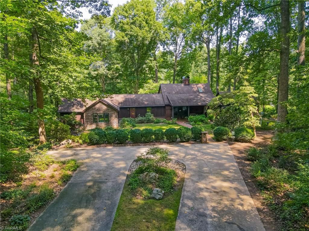 2928 Canter Lane, Winston-salem, NC 27127