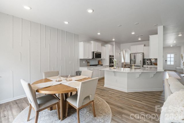 378 Kennerly Center Drive, Mooresville, NC 28115