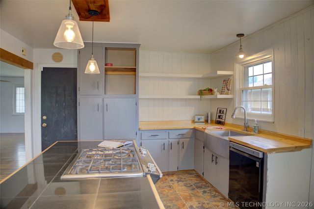 409 S 79th East Avenue, Tulsa, OK 74112