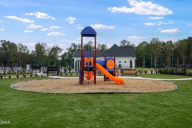 1040 Hidden Beach Drive, Wendell, NC 27591