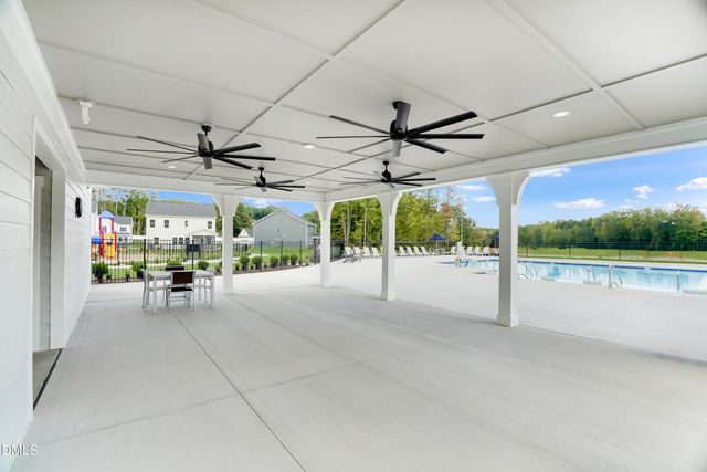 1040 Hidden Beach Drive, Wendell, NC 27591