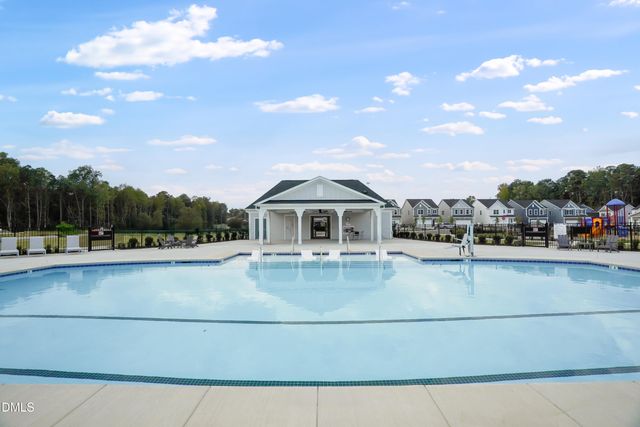 1040 Hidden Beach Drive, Wendell, NC 27591