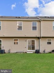 8 MARSH LN, Elkton, MD 21921