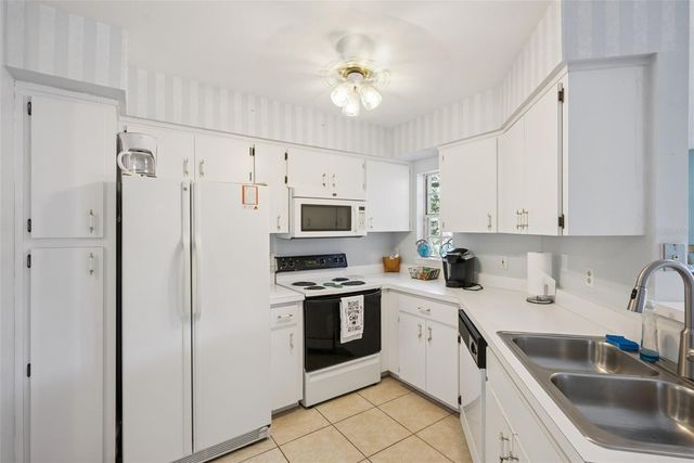 737 OLYMPIC CIRCLE, Ocoee, FL 34761