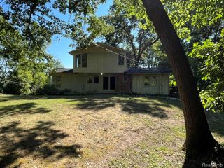 430 Sunset, White Lake Charter Township, MI 48383
