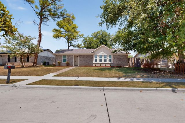 1717 Japonica Lane, Plano, TX 75074