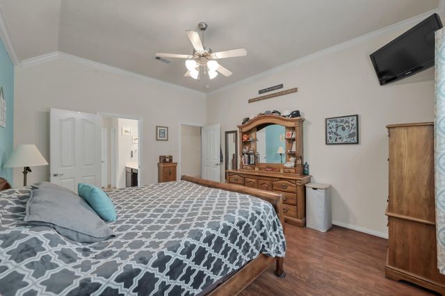 40 Westchester Drive, Conroe, TX 77304