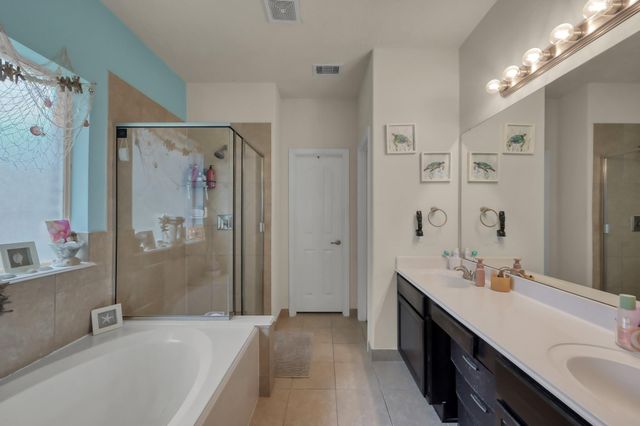 40 Westchester Drive, Conroe, TX 77304
