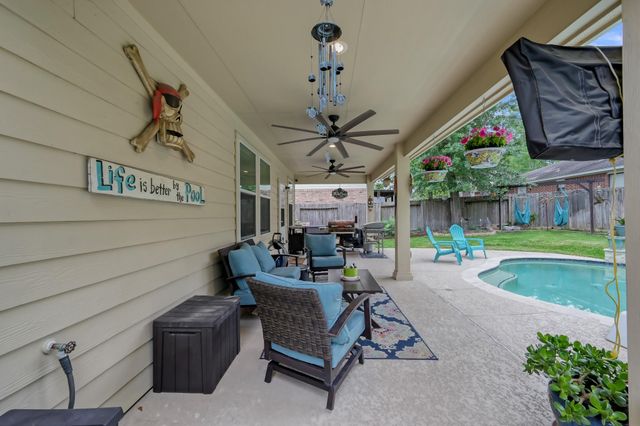 40 Westchester Drive, Conroe, TX 77304