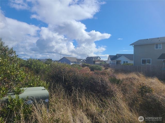 1163 Glendale Court SW, Ocean Shores, WA 98569