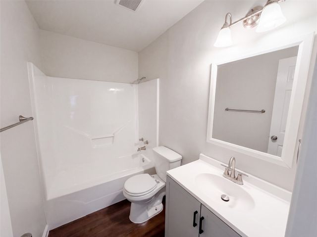 108 Marvin Gardens, Waxahachie, TX 75165