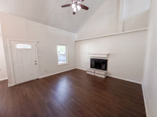 108 Marvin Gardens, Waxahachie, TX 75165