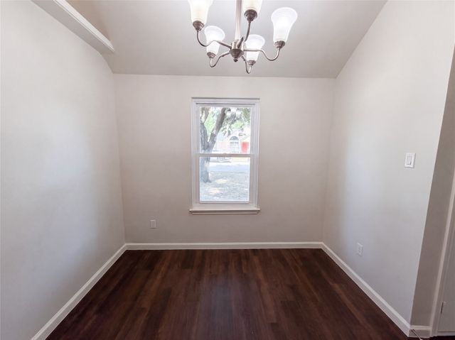 108 Marvin Gardens, Waxahachie, TX 75165