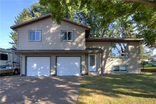 1122 Grissom Drive, Eau Claire, WI 54703