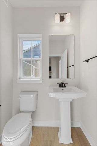 288 McNair Road, Whiteland, IN 46184