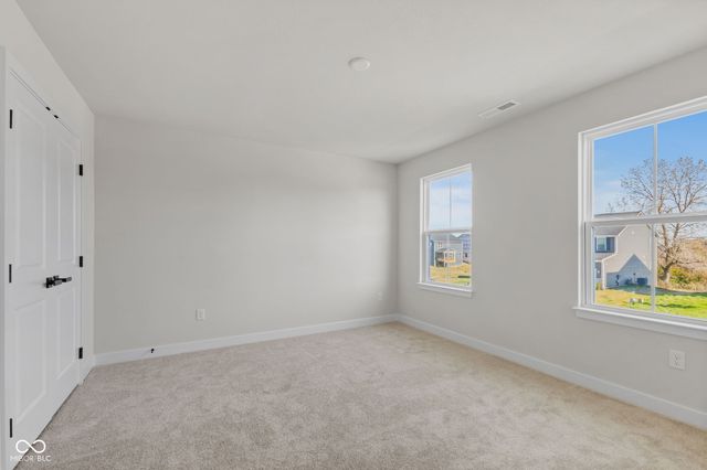 288 McNair Road, Whiteland, IN 46184