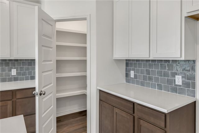 3540 Pointe du Hoc Loop, Bryan, TX 77808