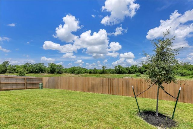 3540 Pointe du Hoc Loop, Bryan, TX 77808
