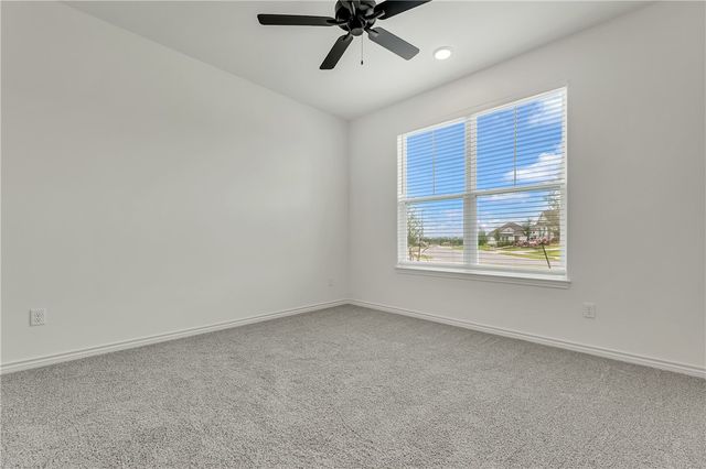 3540 Pointe du Hoc Loop, Bryan, TX 77808