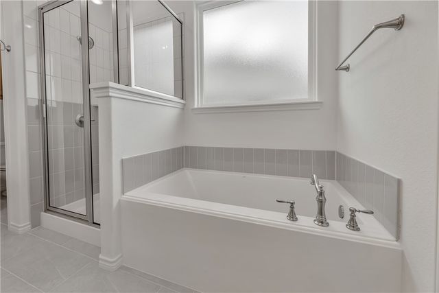 3540 Pointe du Hoc Loop, Bryan, TX 77808