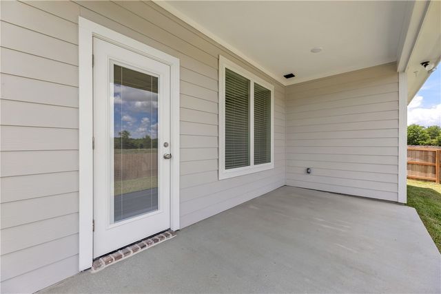 3540 Pointe du Hoc Loop, Bryan, TX 77808