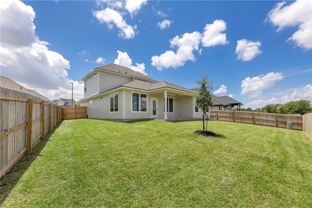 3540 Pointe du Hoc Loop, Bryan, TX 77808