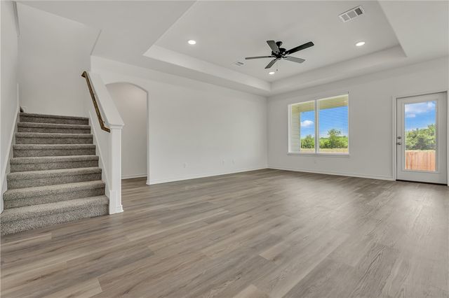 3540 Pointe du Hoc Loop, Bryan, TX 77808