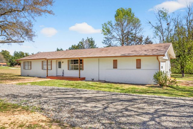 6367 Orange rd, Big Sandy, TX 75755