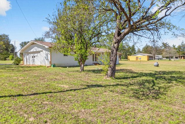 6367 Orange rd, Big Sandy, TX 75755