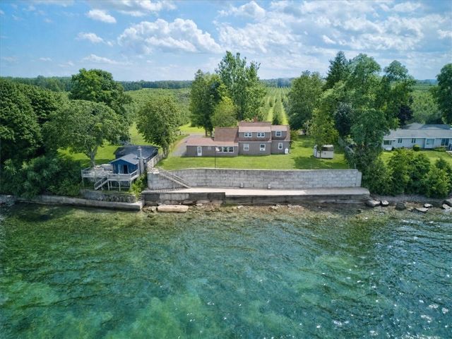 3113 Lake Rd Road, Williamson, NY 14589