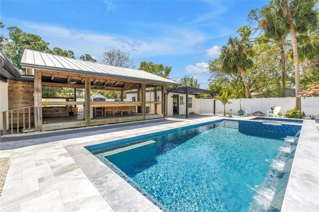 7218 PARK STREET S, St Petersburg, FL 33707