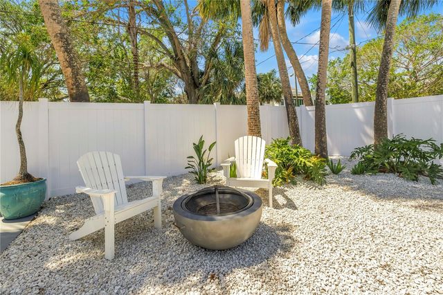 7218 PARK STREET S, St Petersburg, FL 33707