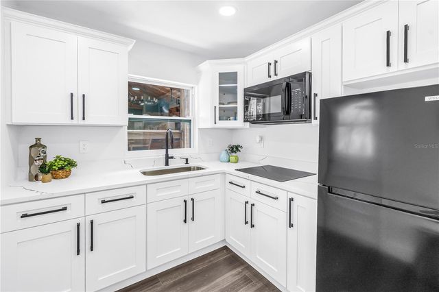 7218 PARK STREET S, St Petersburg, FL 33707