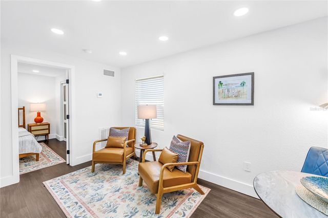 7218 PARK STREET S, St Petersburg, FL 33707