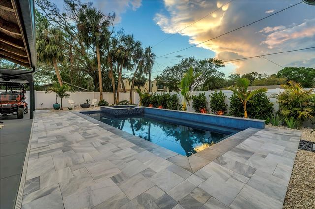 7218 PARK STREET S, St Petersburg, FL 33707