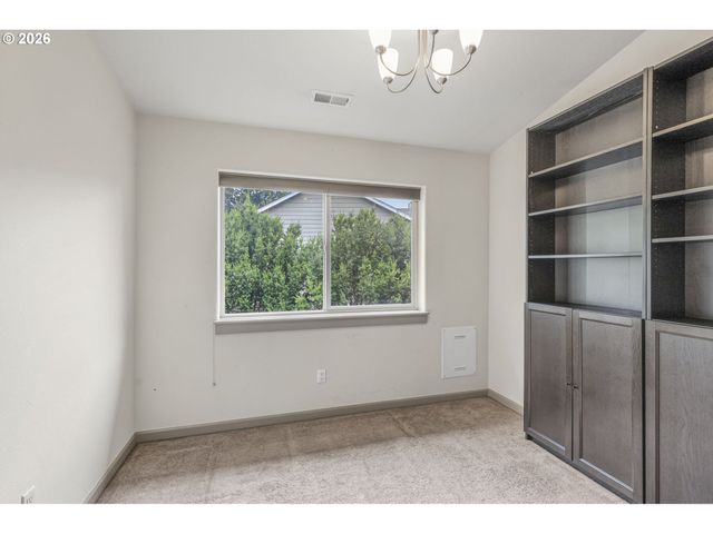 8911 Ne 106TH Cir, Vancouver, WA 98662