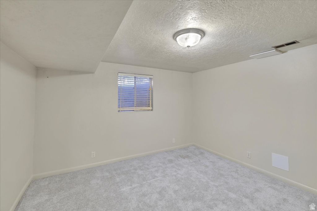 Image 20 of property listing at 390 E 1200 N, Logan, UT 84341