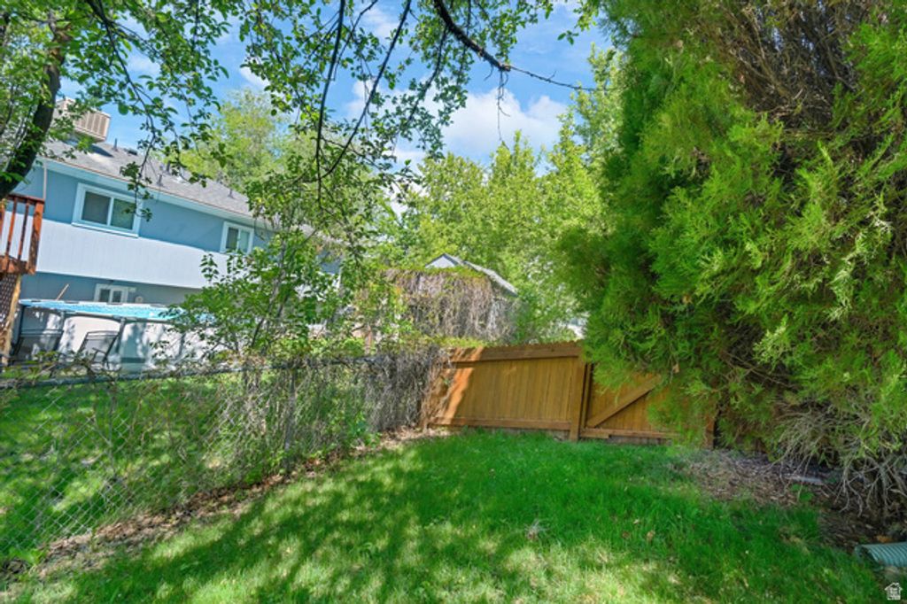 Image 32 of property listing at 390 E 1200 N, Logan, UT 84341