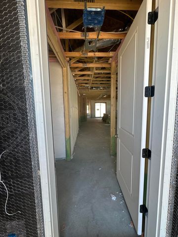 1541 Valle De Colores Street NW, Los Lunas, NM 87031