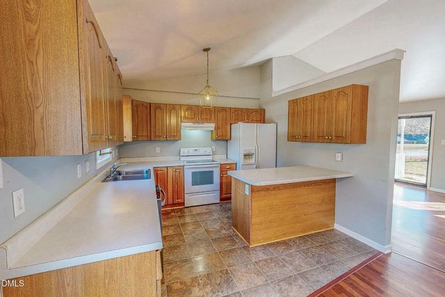 425 Foxcroft Drive, Timberlake, NC 27583