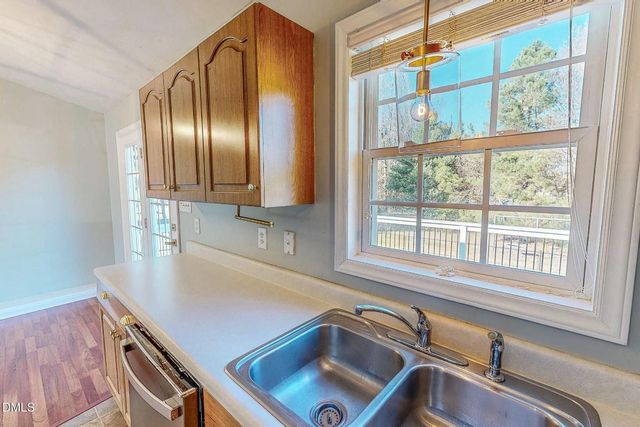 425 Foxcroft Drive, Timberlake, NC 27583