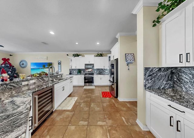 5457 SANDY SHELL DRIVE, Apollo Beach, FL 33572