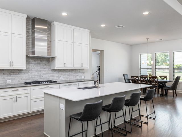 505 Lodge CT, Liberty Hill, TX 78642